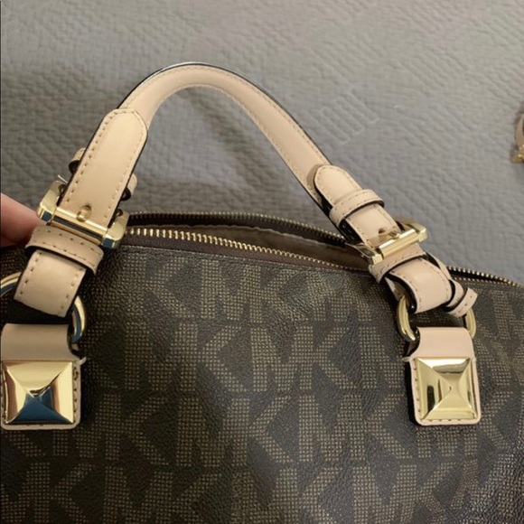 Micheal kors medium Grayson - Picture 2 of 4